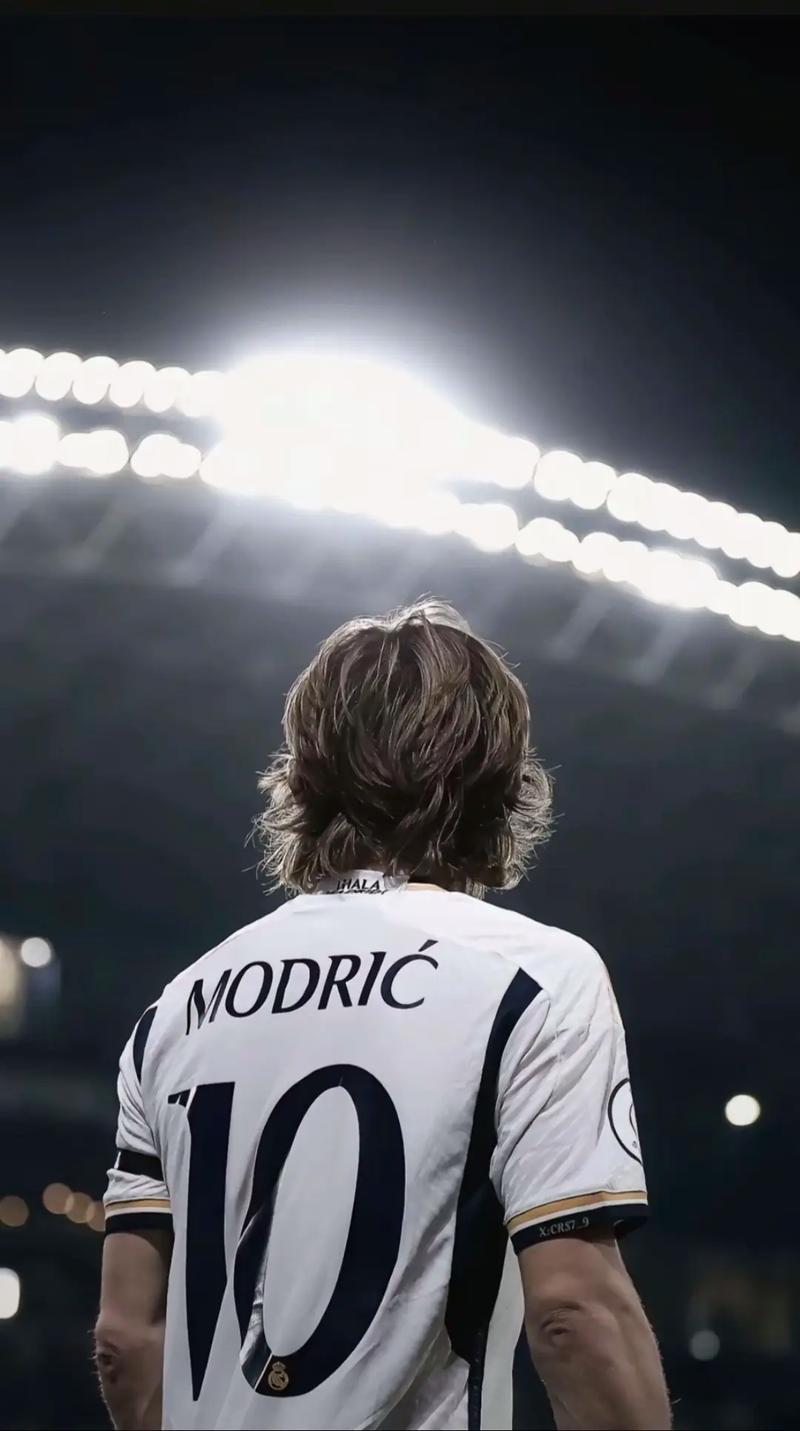 克里斯·塞尔在勇士队焕发第二春，领跑 2024 国联赛扬奖各项数据